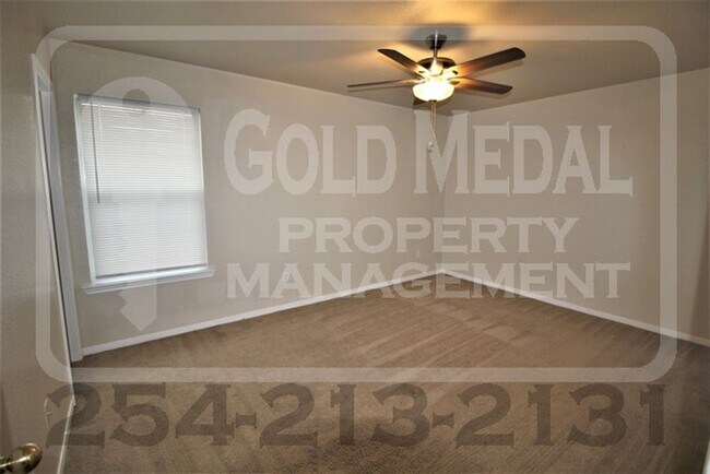 Building Photo - 1404 Pima Trail