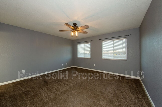 Building Photo - 6963 Countryside Ave