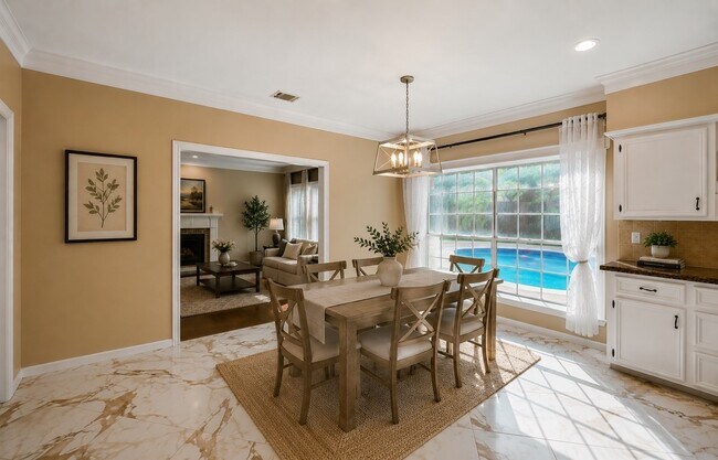 Building Photo - 4422 Pine Breeze Dr