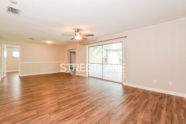 Building Photo - NOW OFFERING FIRST 2 FULL MONTH FREE OR A ...