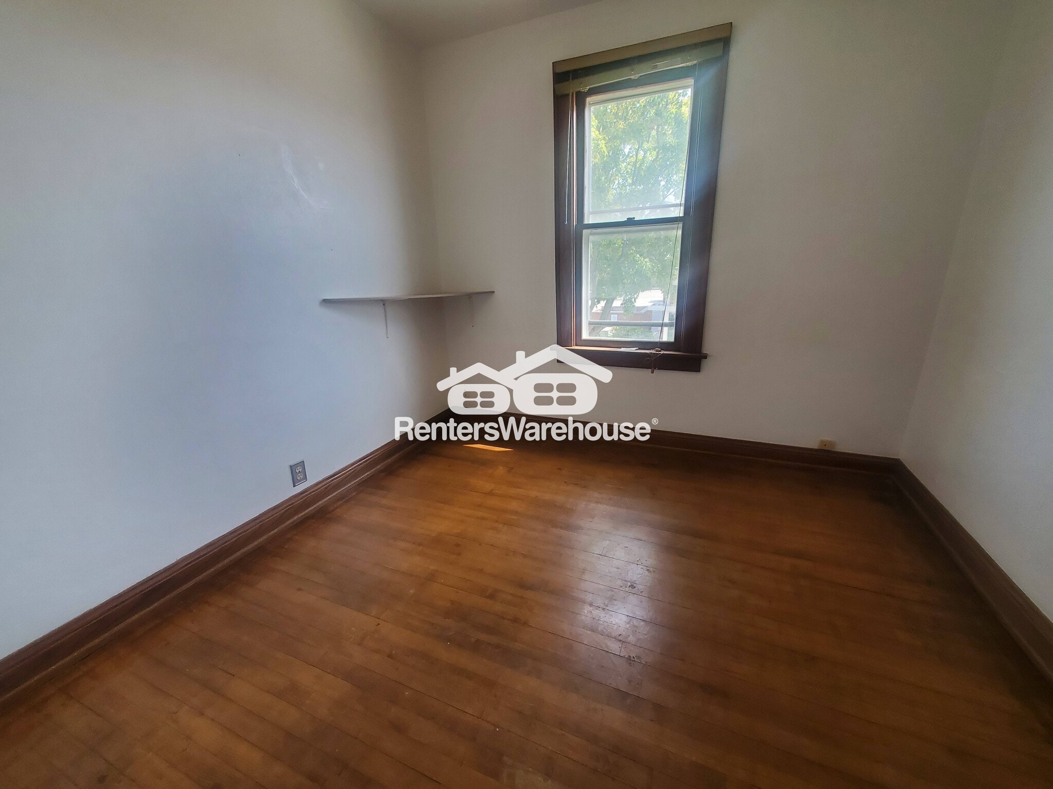 Building Photo - 1607 S 73rd St