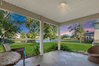 Building Photo - 612 Spruce Creek Rd