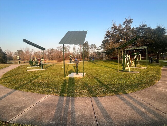 Building Photo - 28723 Sedgefield St