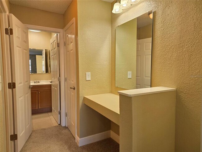 Building Photo - 1105 Clubside Dr