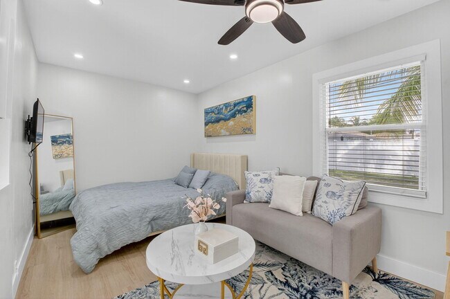 Building Photo - 325 De Carie St