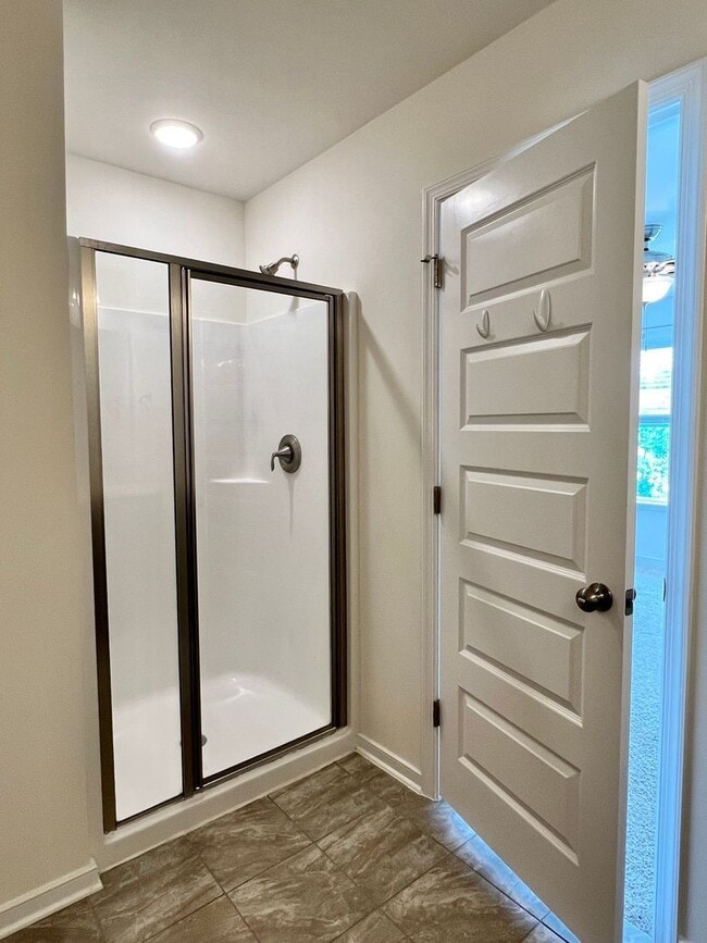 Building Photo - 17617 Memorial Tournament Dr