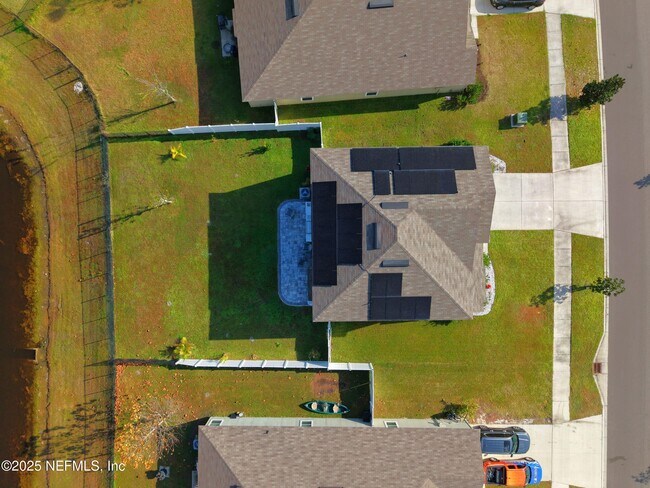 Building Photo - 2411 Oak Stream Dr