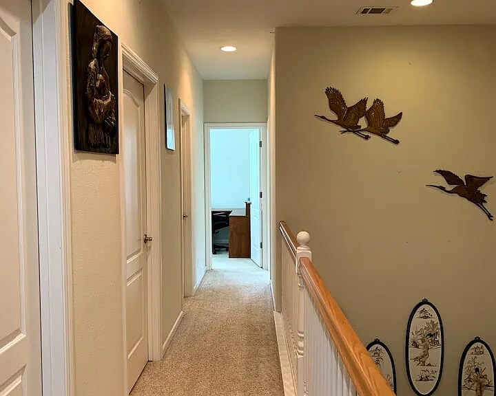 Building Photo - 2052 Twin Creeks Pl