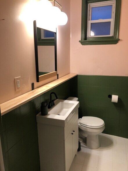 Bathroom - 3702 Spring Garden St