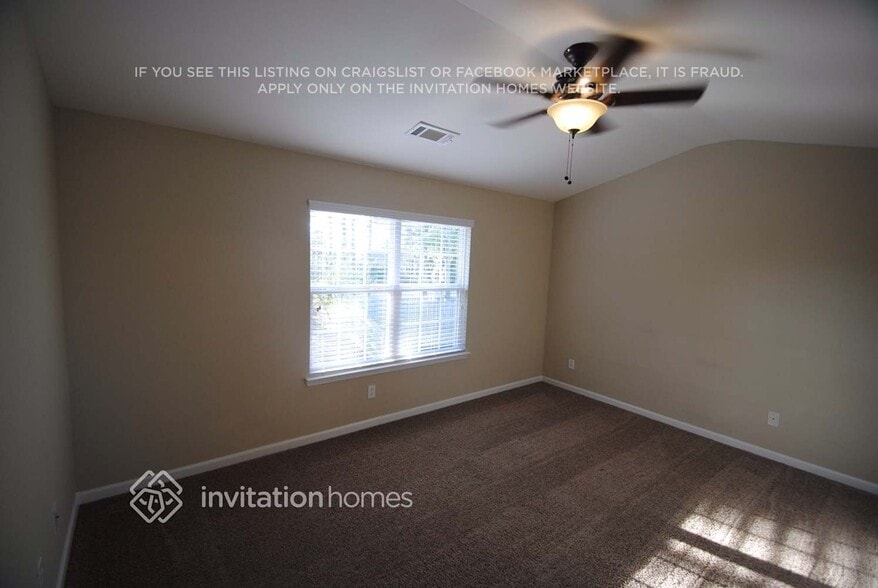 Building Photo - 5001 Amethyst Dr