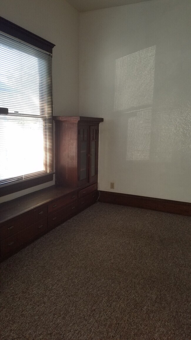 Building Photo - 1520 Morro St