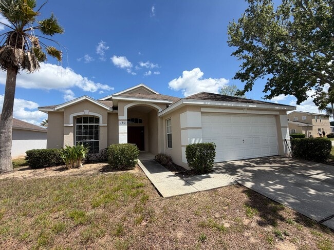 Building Photo - Private pool Single Family House 3 Beds 2 Baths, Resort Style Community. Easy access to Champions...
