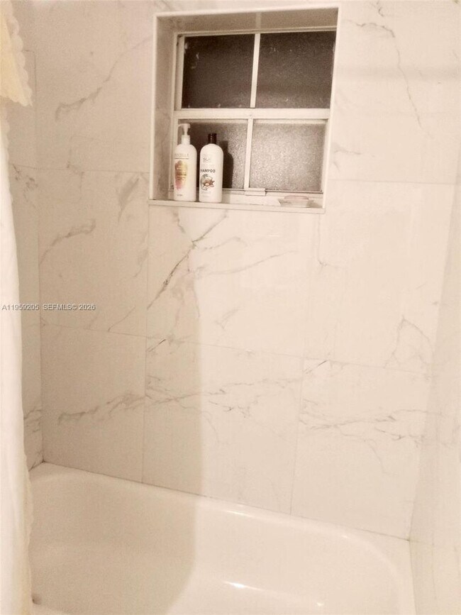 Building Photo - 15288 SW 169th Ln