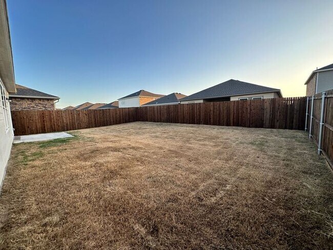 Building Photo - Single Family house in Crowley 76036