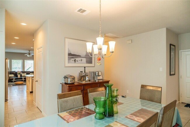 Building Photo - 18226 Mulberry Spring Cir