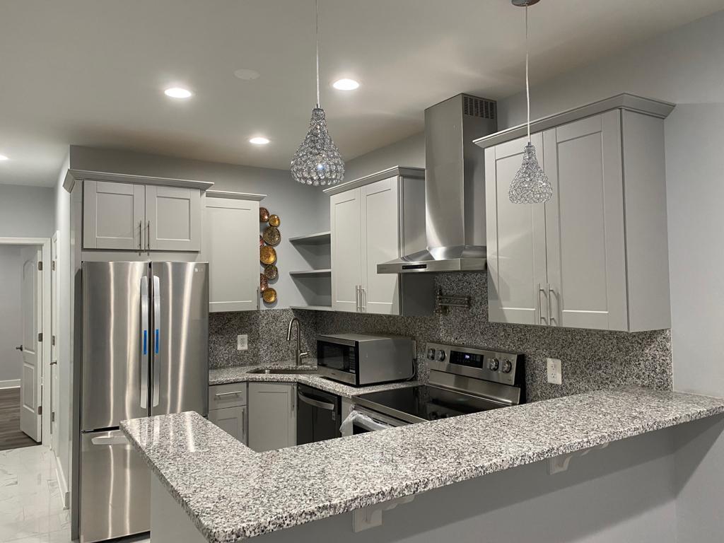 Full Kitchen - 24967 Halite Dr