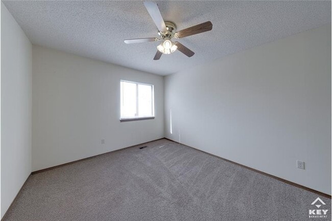 Building Photo - 7011 W Sheriac Cir