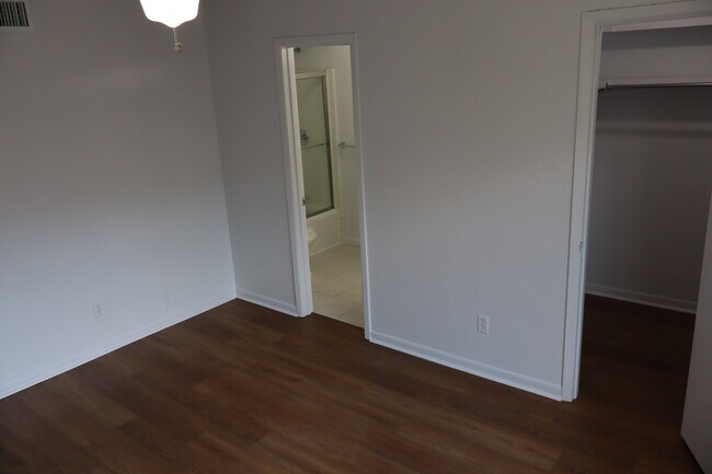 Building Photo - 13561 Red Fern Ln