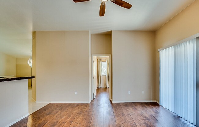 Building Photo - 2150 E Bell Rd