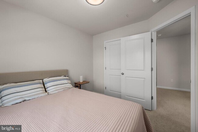 Building Photo - 434 Herringbone Wy