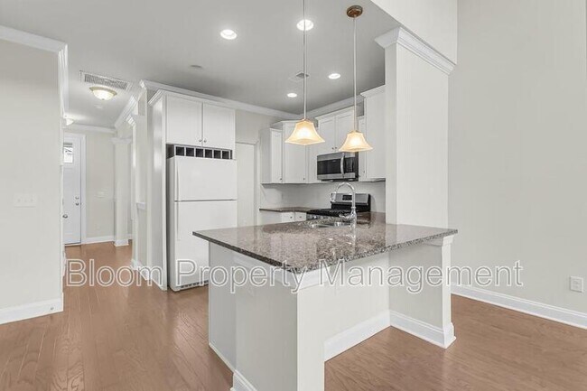 Building Photo - 1577 Krait Ct
