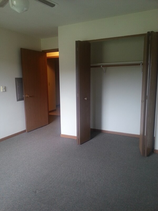 Building Photo - 801 Borden Rd