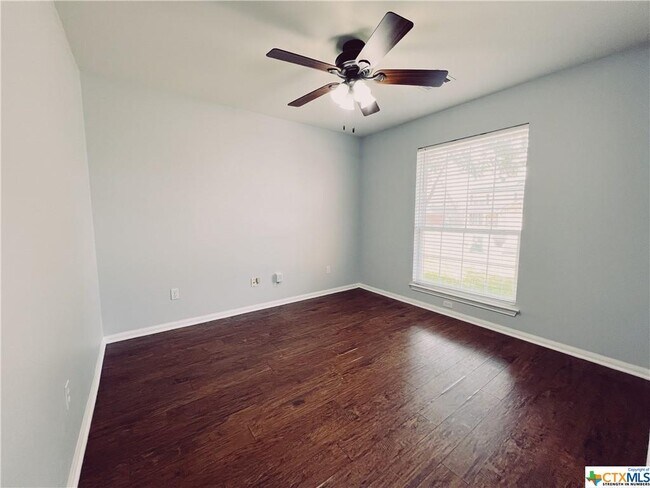 Building Photo - 7720 Honeysuckle