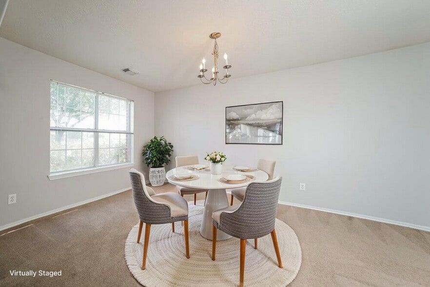 Building Photo - 13030 Sandhill Park Ln