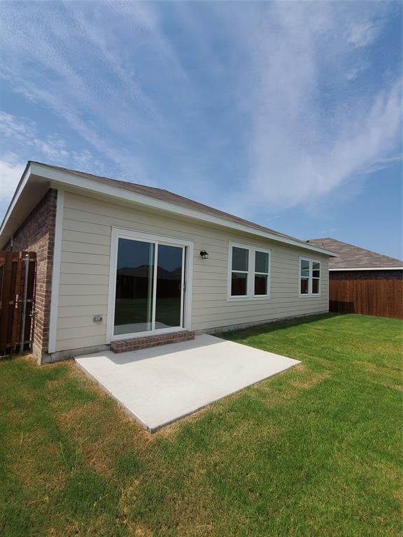 Building Photo - 712 Peach Tree Ln