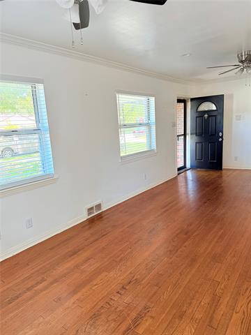 Building Photo - 3708 Van Ness Ln