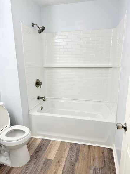 Building Photo - 1151 Alexander St