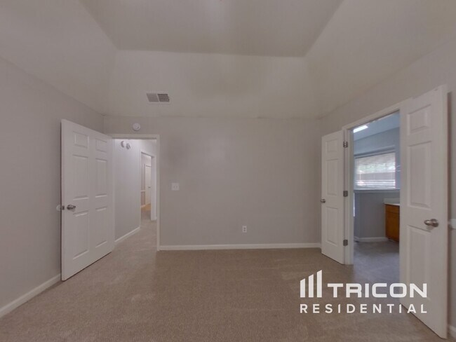Building Photo - 7057 Wind Run Way