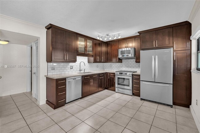 Building Photo - 3265 Virginia St