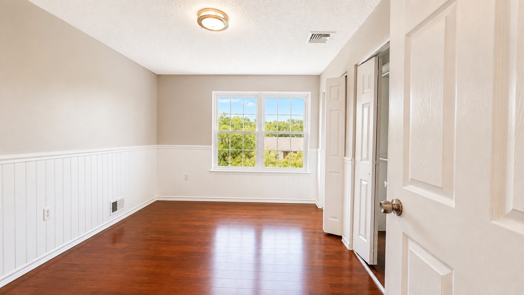 Building Photo - 500 Danbury Ln