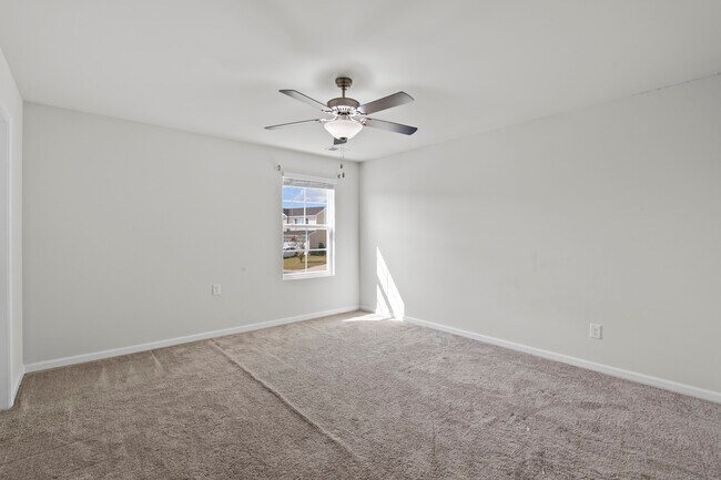 Building Photo - 672 Penfolds Wy