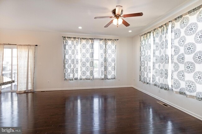 Building Photo - 23409 Berkeley Meadows Dr