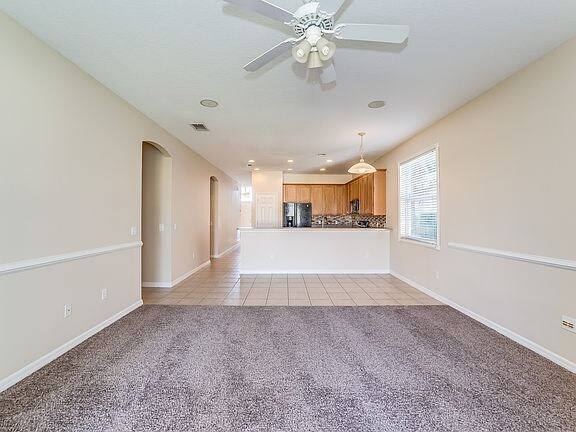 Building Photo - 9712 Heron Pointe Dr