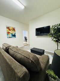 Building Photo - 4plex