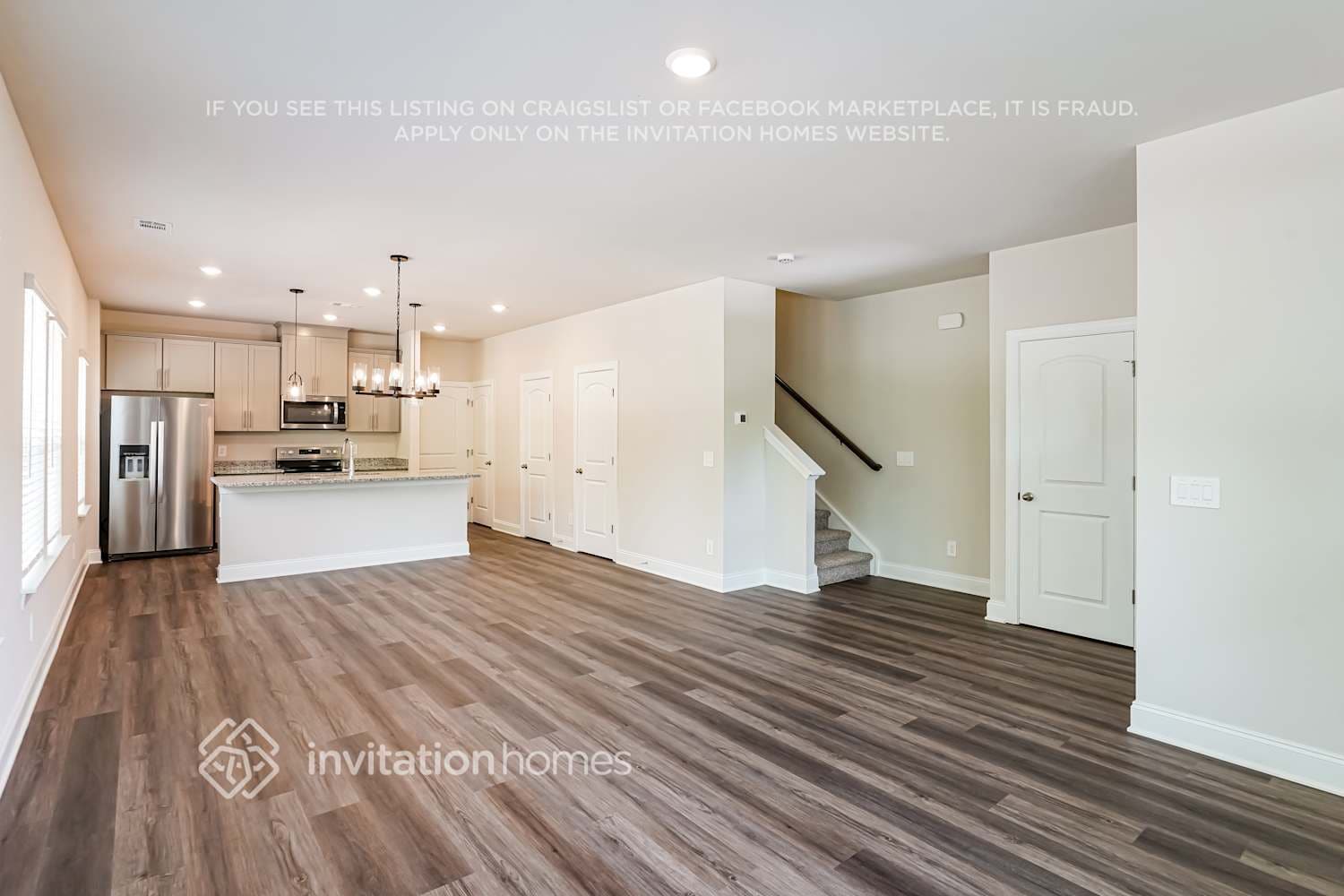 Building Photo - 100 Maybrook Dr