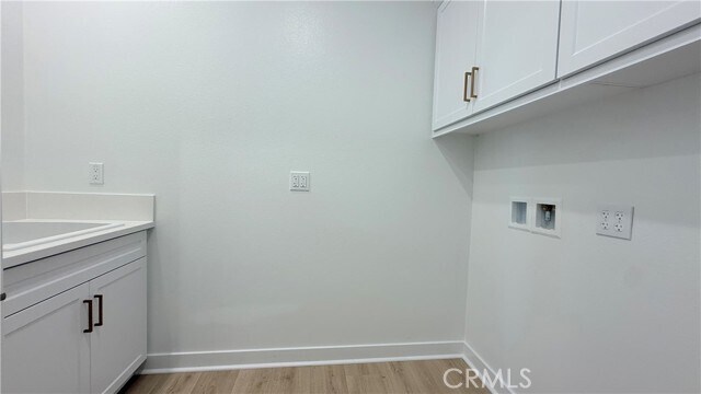 Building Photo - 18343 Matilija Wy