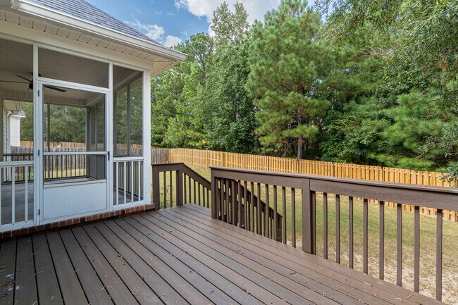Building Photo - 307 Bellhaven Dr