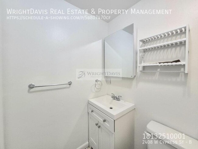 Building Photo - 2408 W Cypress St