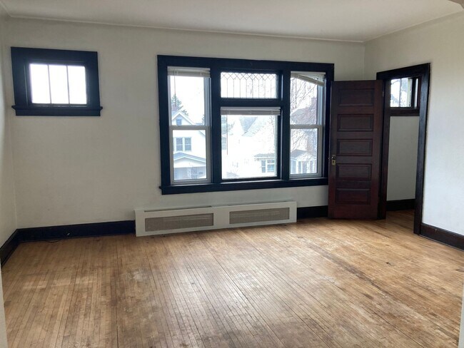 Building Photo - 3101 Restormel St