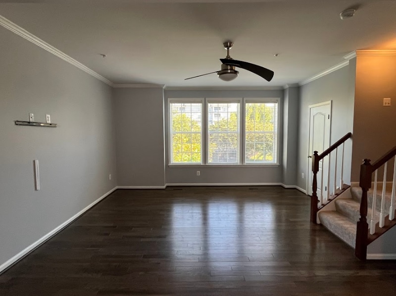 Building Photo - 2703 Osprey Way S
