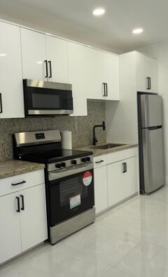 Building Photo - 2480 NW 87th Terrace