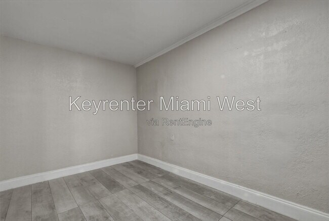 Building Photo - 2911 NW 132nd Terrace