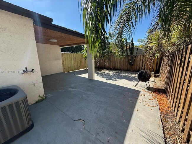 Building Photo - 19754 NW 61st Ave