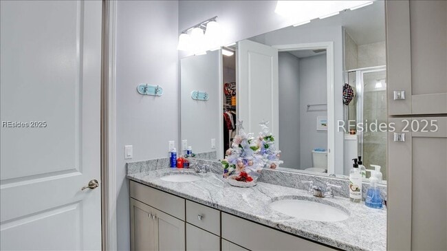 Building Photo - 231 Flip Flop Ct