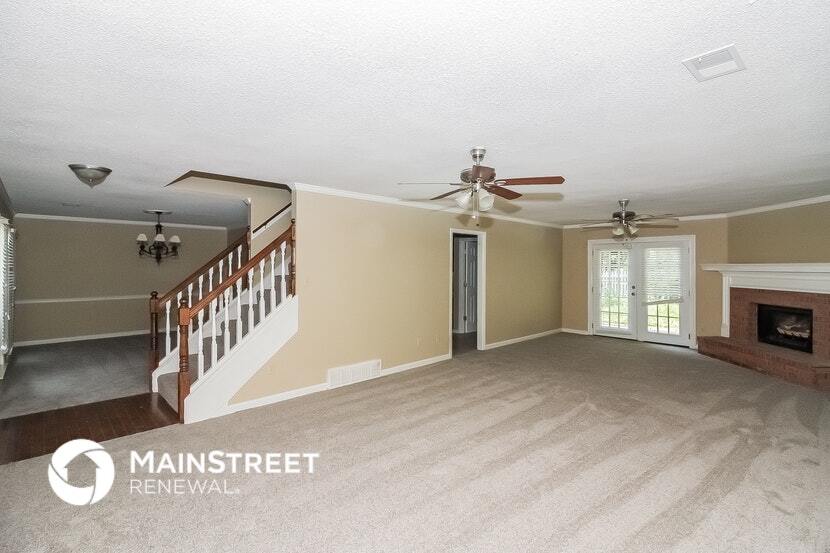 Building Photo - 8866 Forest Ridge Cove