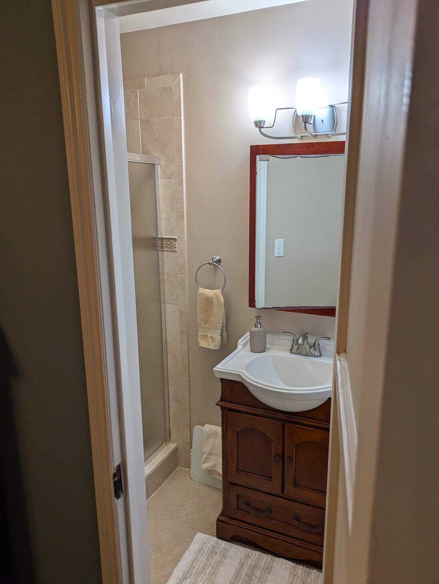 Primary Bathroom - 5762 Olvera Ave